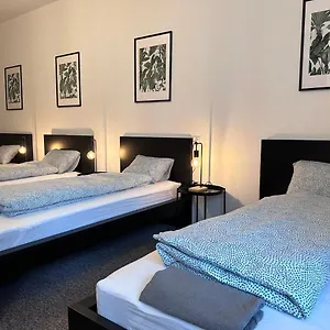  Hostel Black Style Moravske Namesti