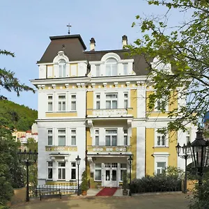 Livia 5*, Karlovy Vary Česká republika